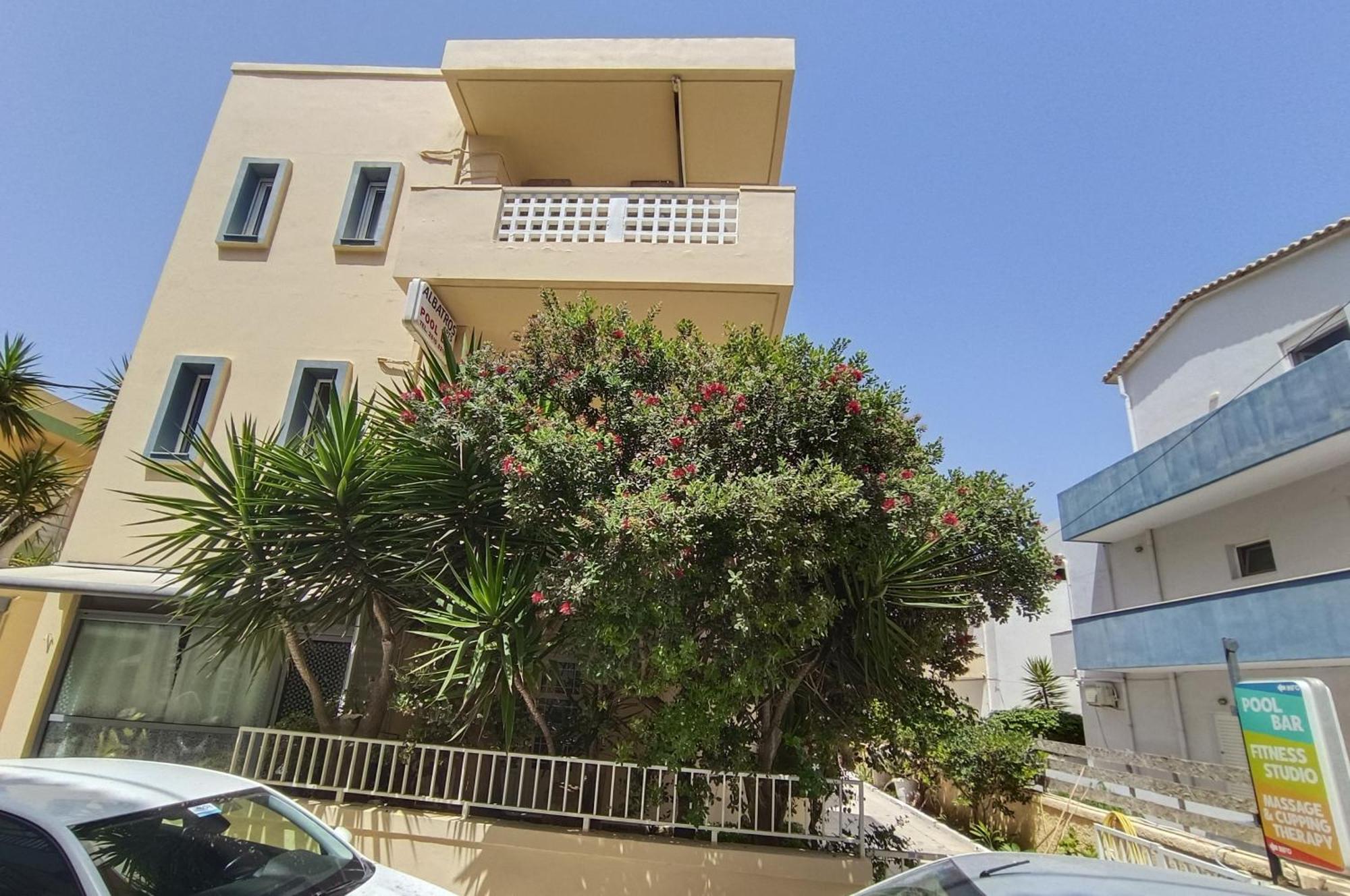 Albatross Apartments Amoudara Lasithiou エクステリア 写真